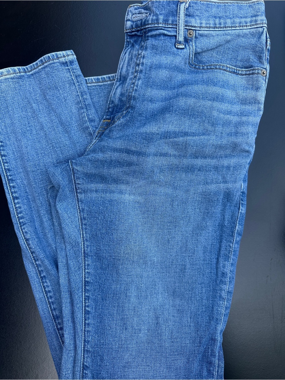 Classic Abercrombie and Fitch Men's Blue Denim Jeans